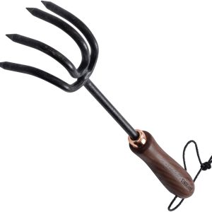 Cultivator