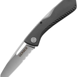 Sharkbelly Lockback Serrated