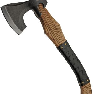 Rune Bearded Axe