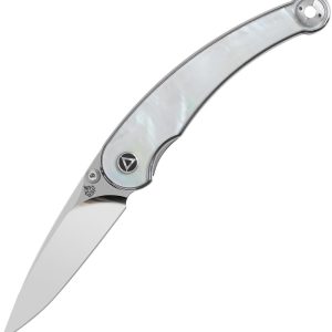 Dolphin Linerlock Pearl