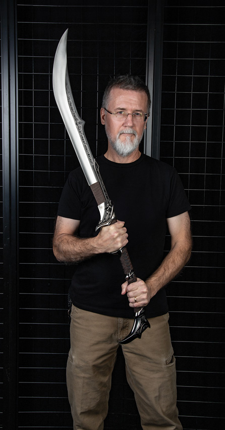 Savathos Mithrodin War Sword - Image 4